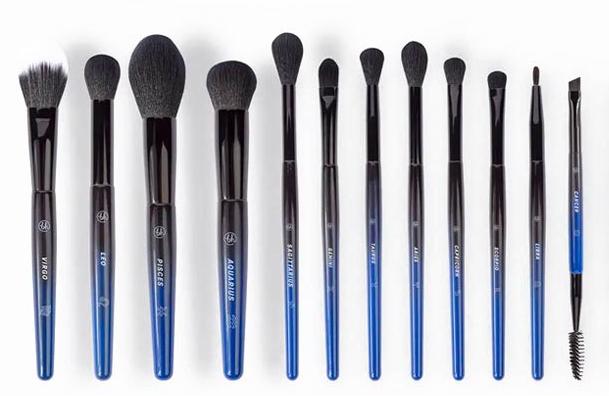 BH Cosmetics. Набор кистей для лица и глаз Constellation Mystic Zodiac ...