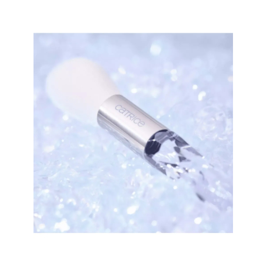 Кисть для хайлайтера Arctic Illusion Highlighter Brush - 2