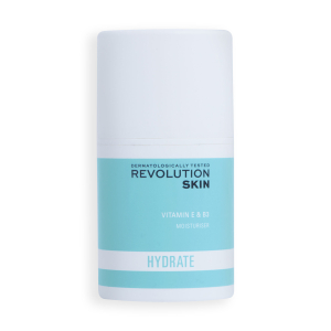 Revolution Skincare - Увлажняющий крем Vitamin E & B3 Moisturiser50 мл