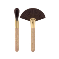 Bronzed this way! Косметическая кисть для бронзера