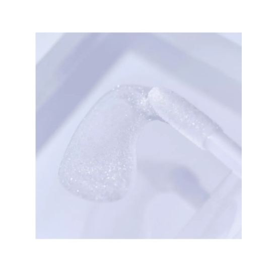 Блеск для губ с ментолом Arctic Illusion Plumping Effect Gloss, C01 Icegazing - 3