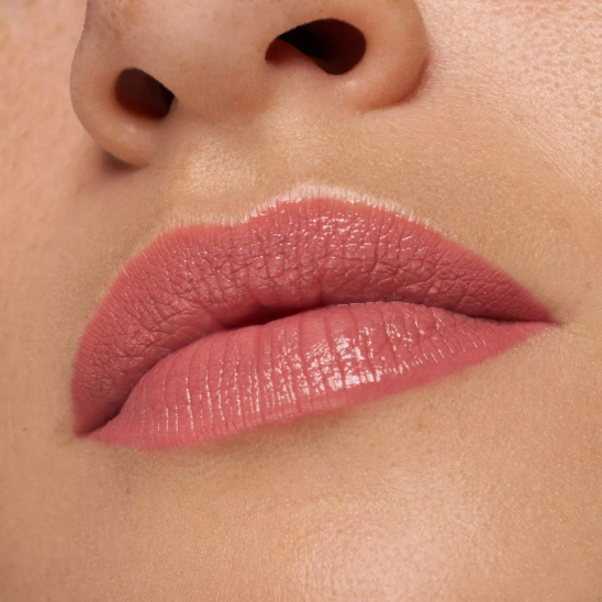 Помада для губ satin Glow luminous shine lipstick, 02 Blushin It - 4