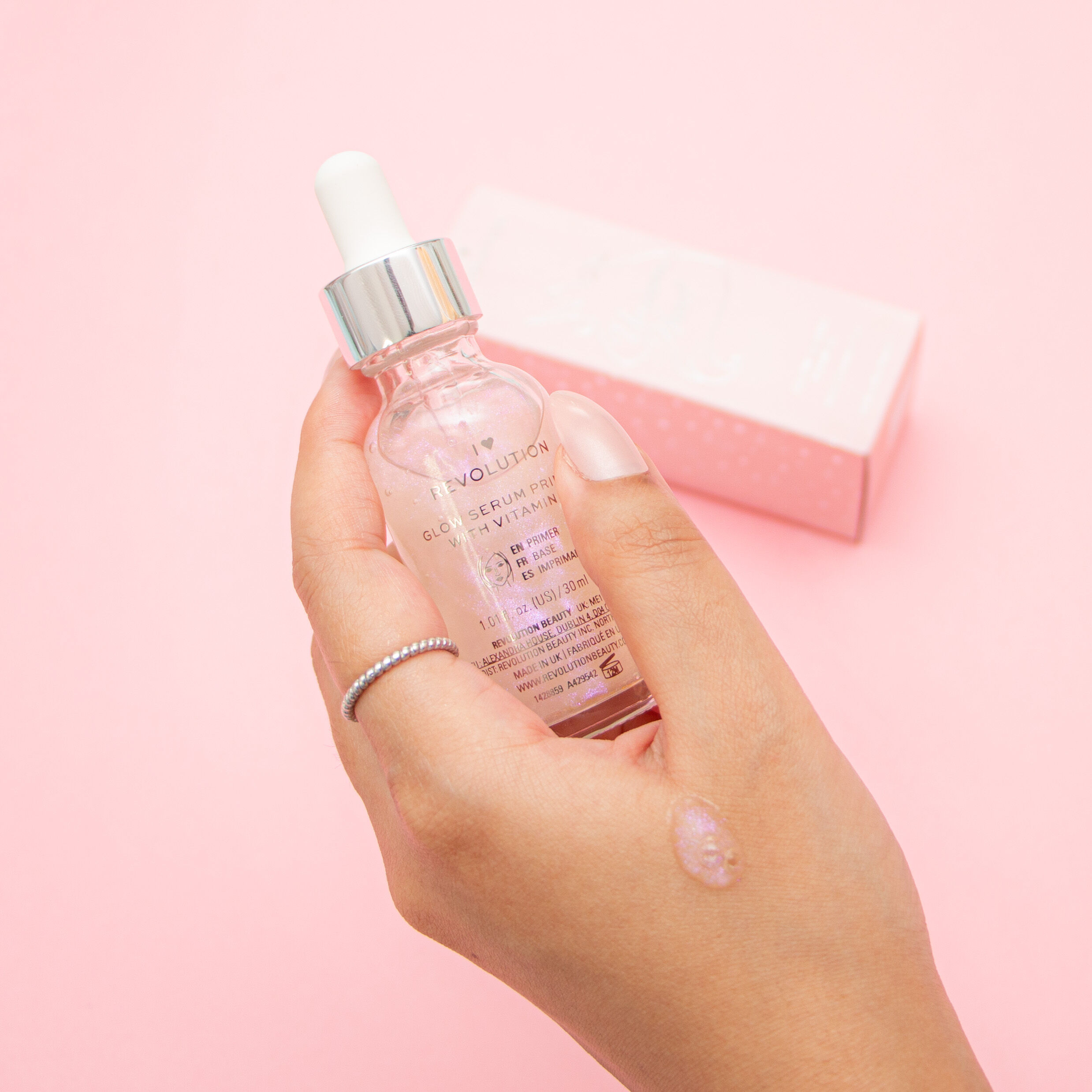 I Heart Revolution. Сыворотка-праймер с мерцанием Unicorn Serum Primer ...